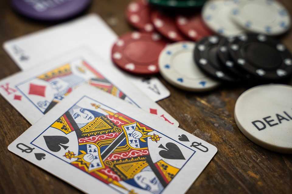 Progressive Payouts: Considering the Possibilities with Online Slots